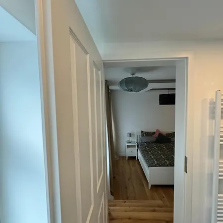 Boutique Luisengruen Kueche 1gbs Wlan Netflix Magentatv 3* קמניץ