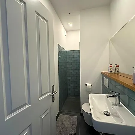 Maison d'hôtes Boutique Luisengrün Küche 1gbs Wlan Netflix Magentatv Chemnitz