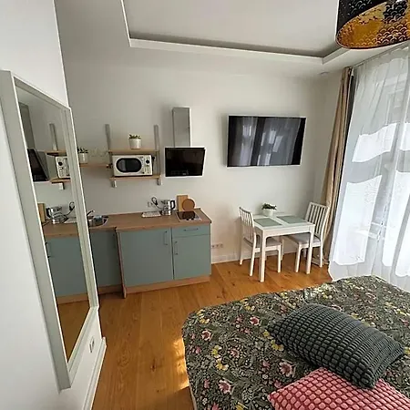 Boutique Luisengrün Küche 1gbs Wlan Netflix Magentatv Chemnitz