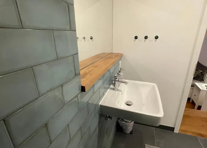 Pensjonat Boutique Luisengruen Kueche 1gbs Wlan Netflix Magentatv